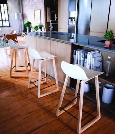 Bar & Stools